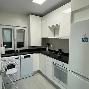 Piso Nuevo Bien Situado En Santander